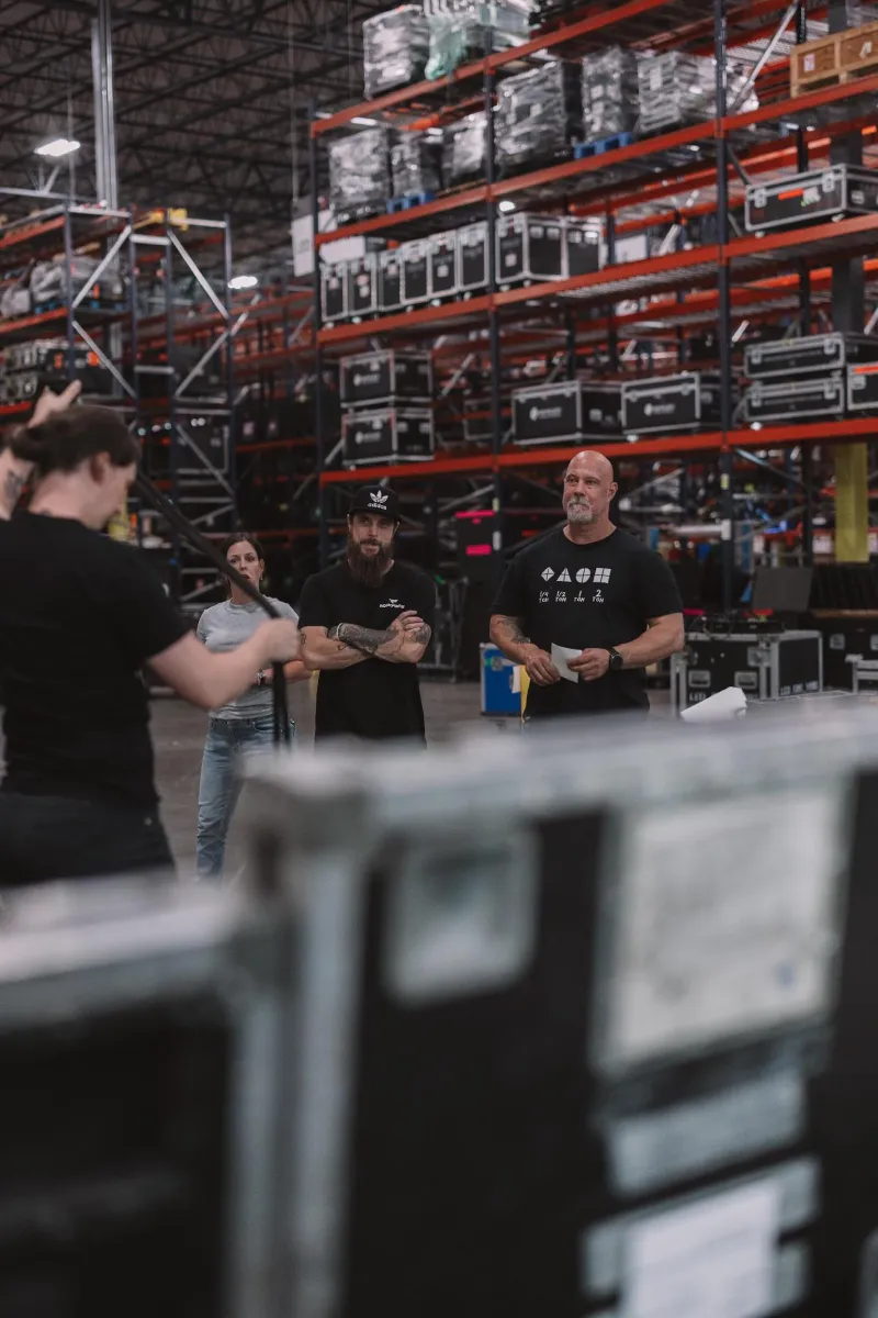 RF instructors teaching rigging